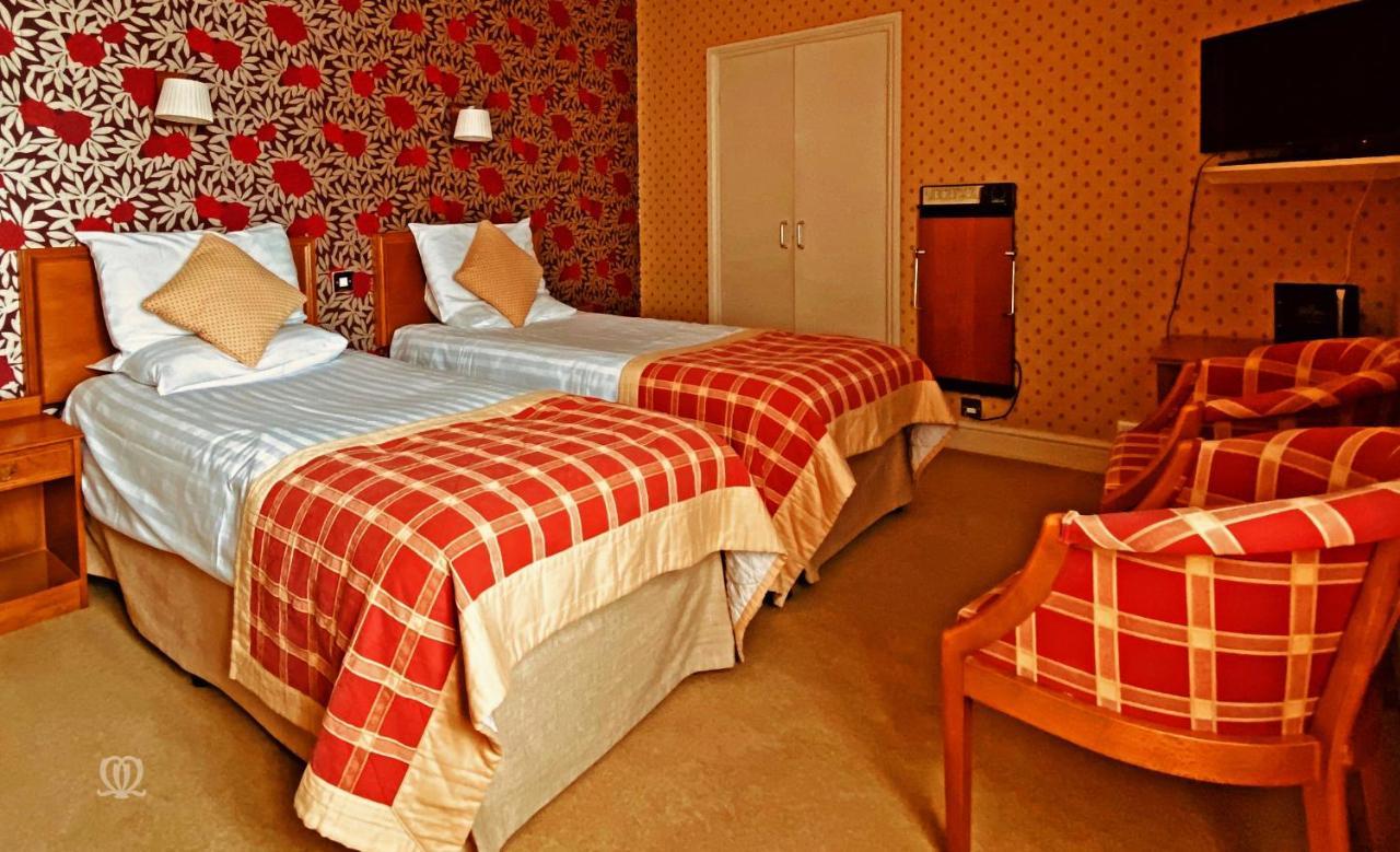Metropole Hotel And Spa Llandrindod Wells Buitenkant foto