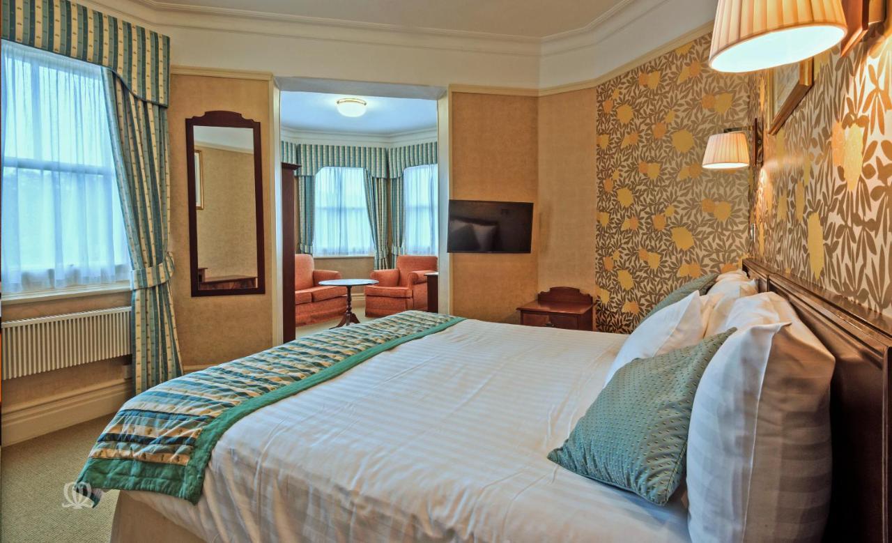 Metropole Hotel And Spa Llandrindod Wells Buitenkant foto