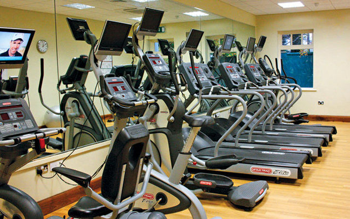 Metropole Hotel And Spa Llandrindod Wells Buitenkant foto